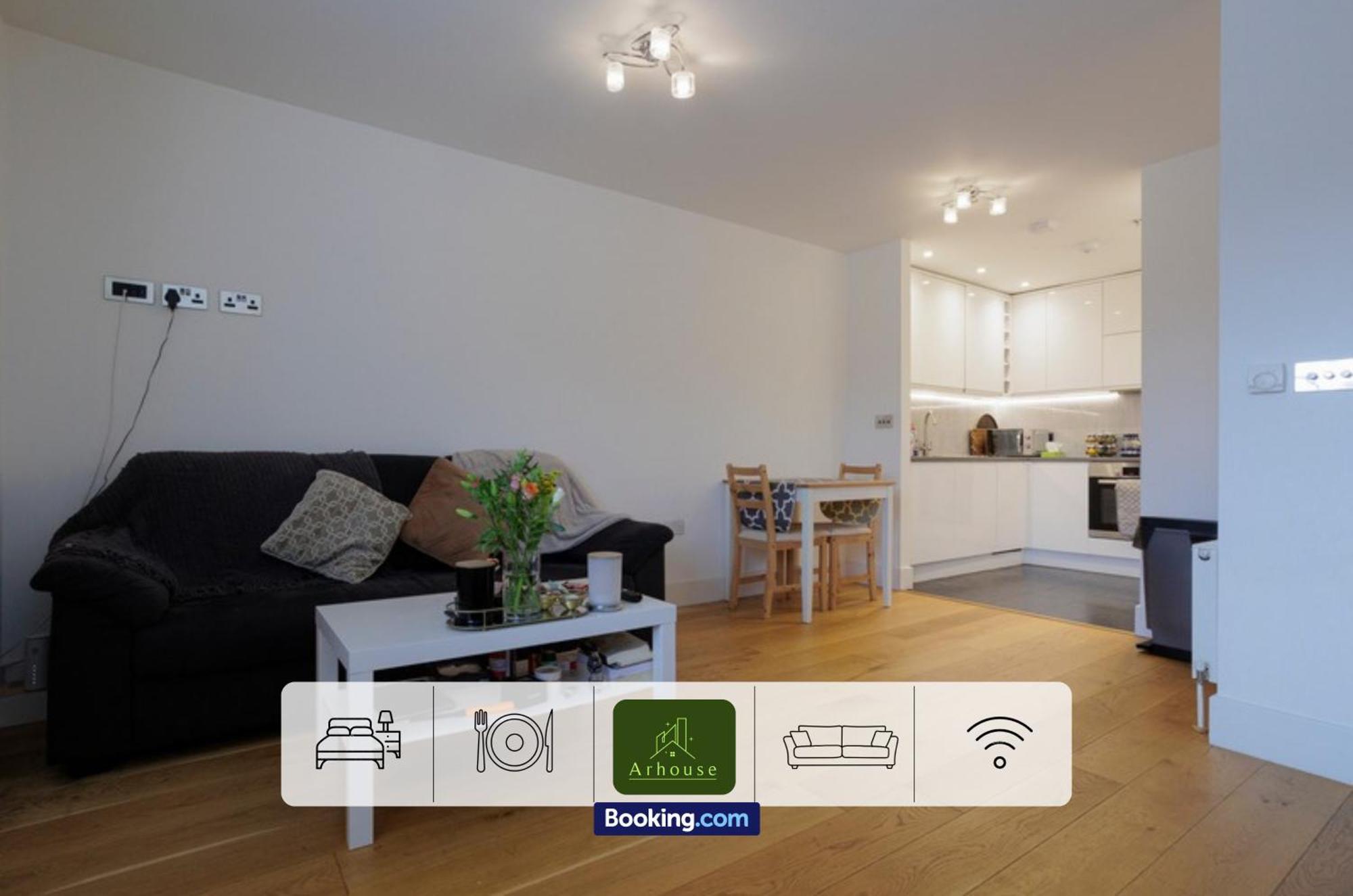 One Bedroom Apartment By Arhouse Apartments Short Lets & Serviced Accommodation Kingston With Free Wifi Kingston upon Thames  Exterior foto